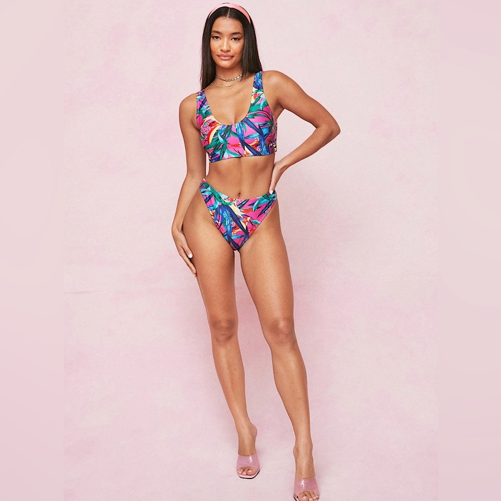 NWOT Nasty Gal High Leg Tropical Bikini